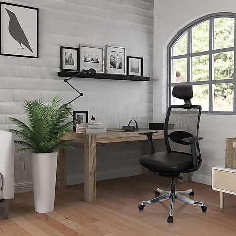 Ergonomischer Bürostuhl SENATOR PRO von HJH Office in Schwarz mit Aluminiumfußkreuz