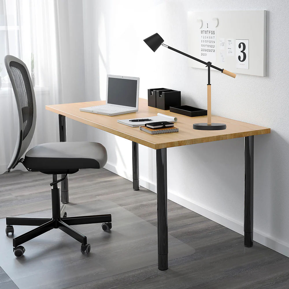 LED-Tischleuchte VICKY mit USB-Ladefunktion im skandinavischen Design aus Holz und Stahl