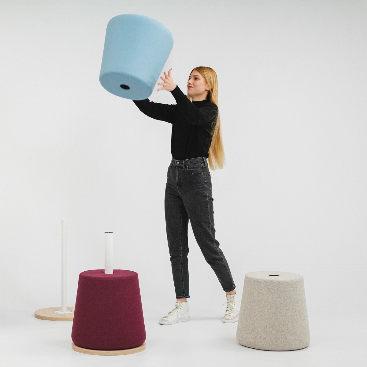Nowy Styl Hocker + Tisch Versi
