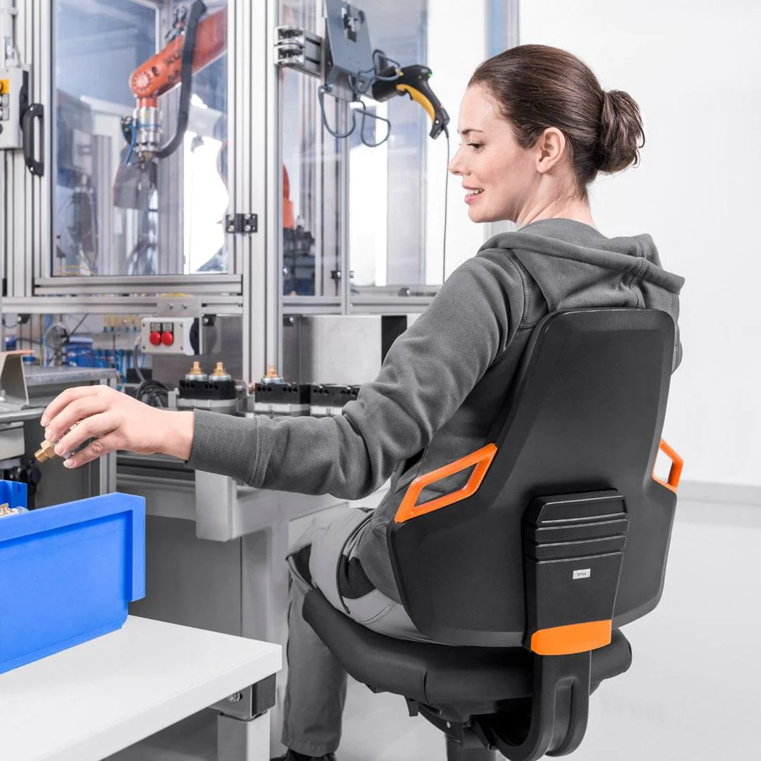 Bimos Arbeitsstuhl konfigurieren