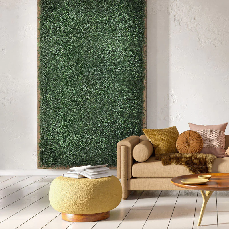 LEAFLUXE 1 Pflanzenmatte als stilvolles Wandelement in Buchsbaum-Optik im professionellen Umfeld