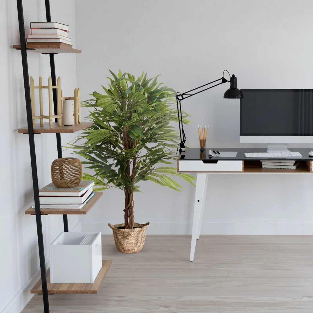Kunstpflanze MANGO als repräsentative und pflegeleichte Dekoration im Büro