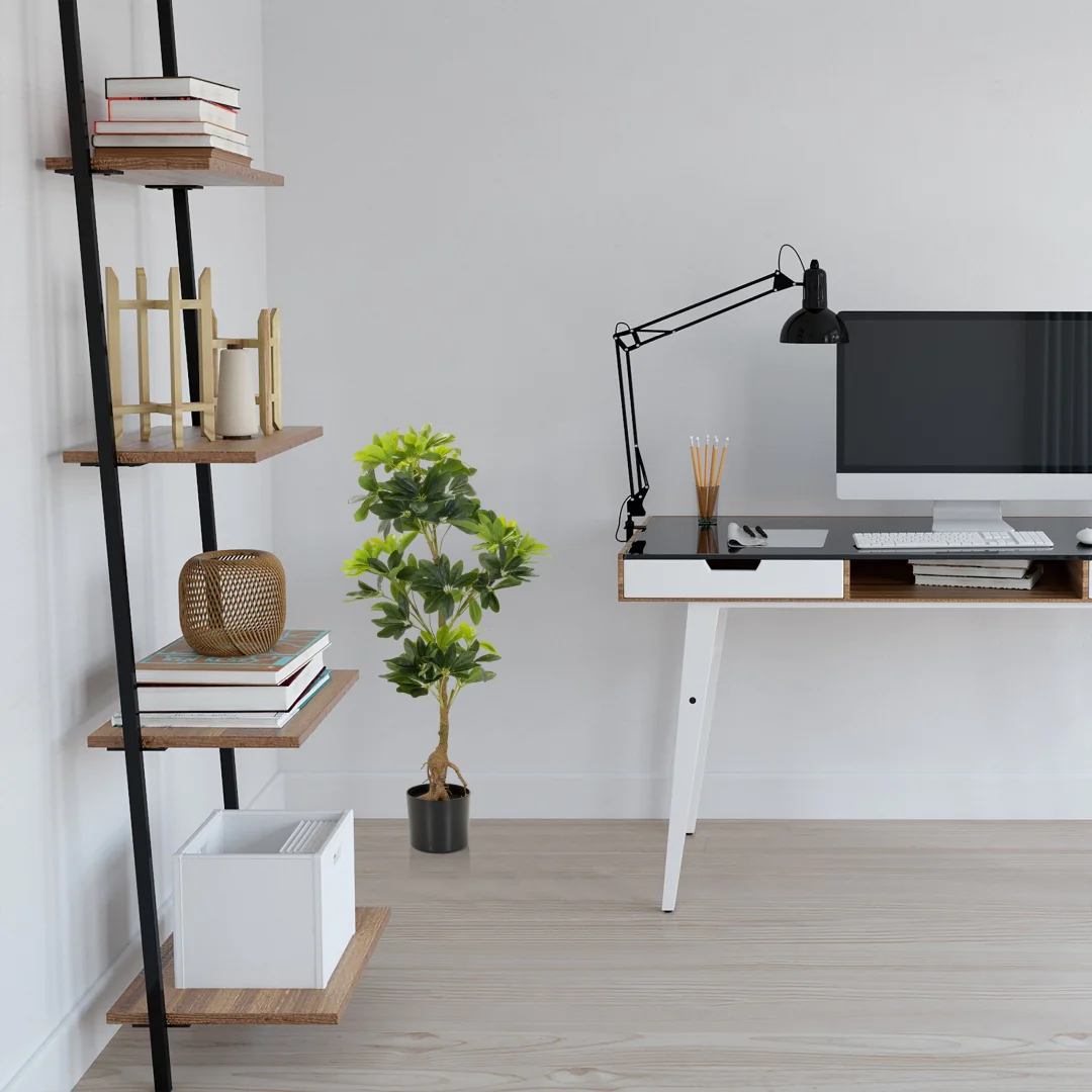 Kunstpflanze SCHEFFLERA als pflegeleichte und repräsentative Dekoration im Büro