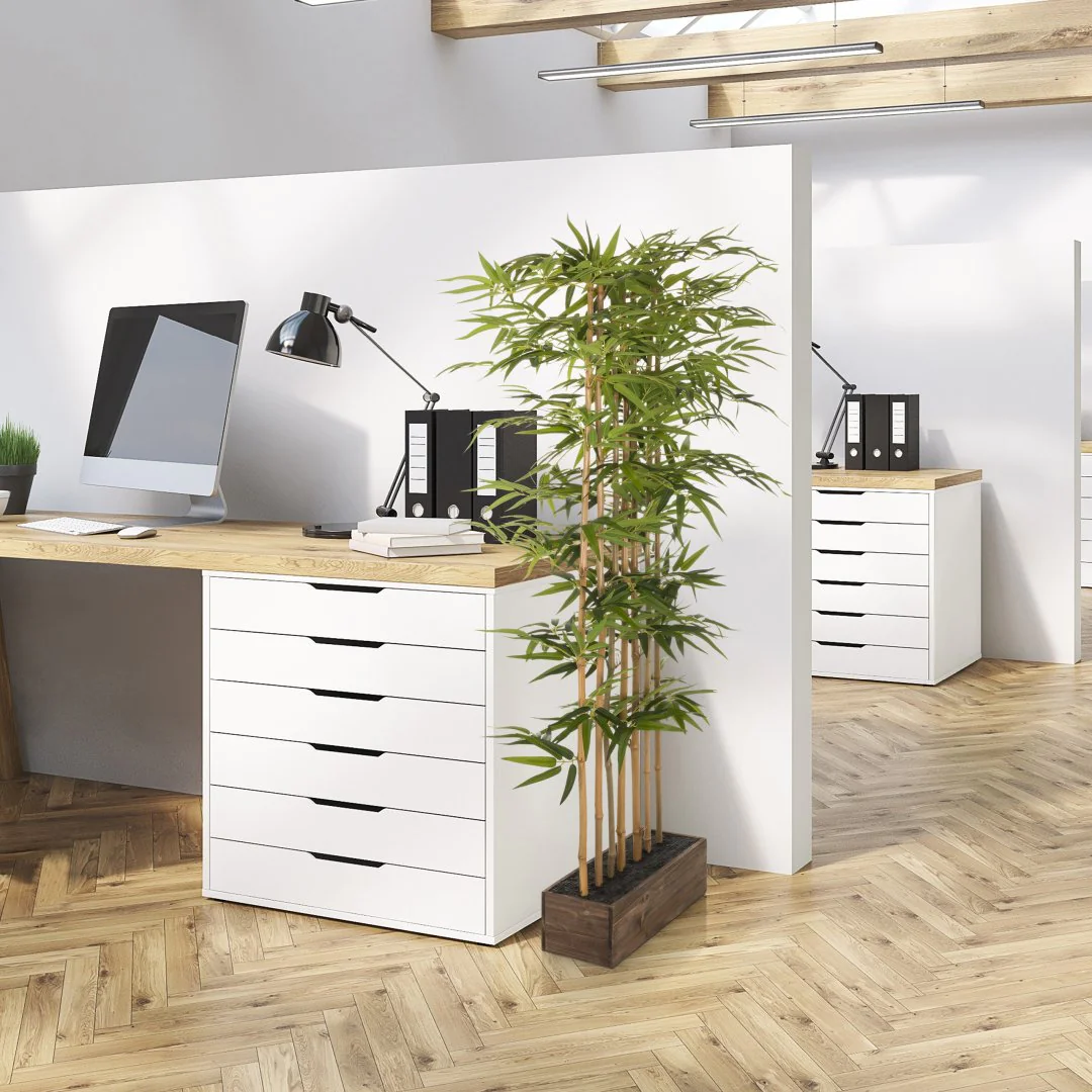 Kunstpflanze BAMBUS I als repräsentative und pflegeleichte Dekoration im Büro