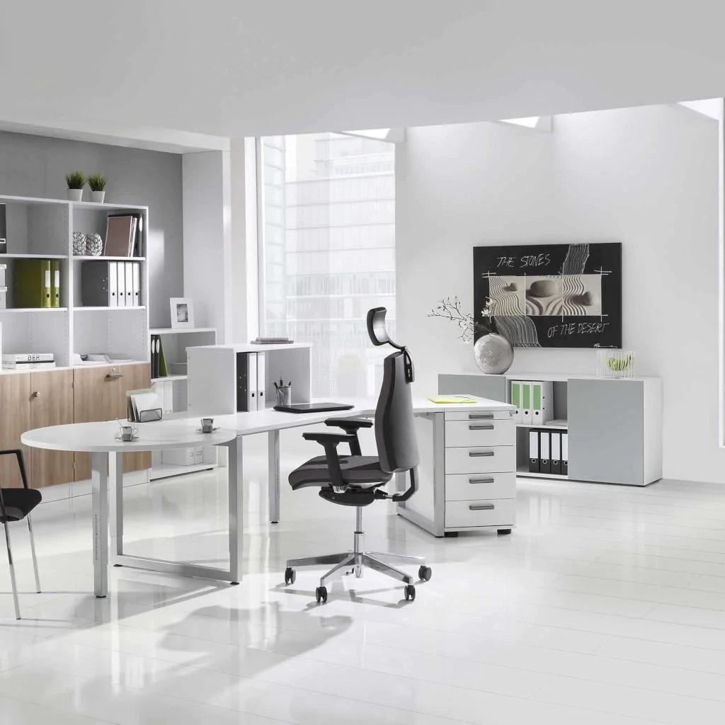 Sideboard 1780 als kompakte Stauraumlösung für das moderne Büro