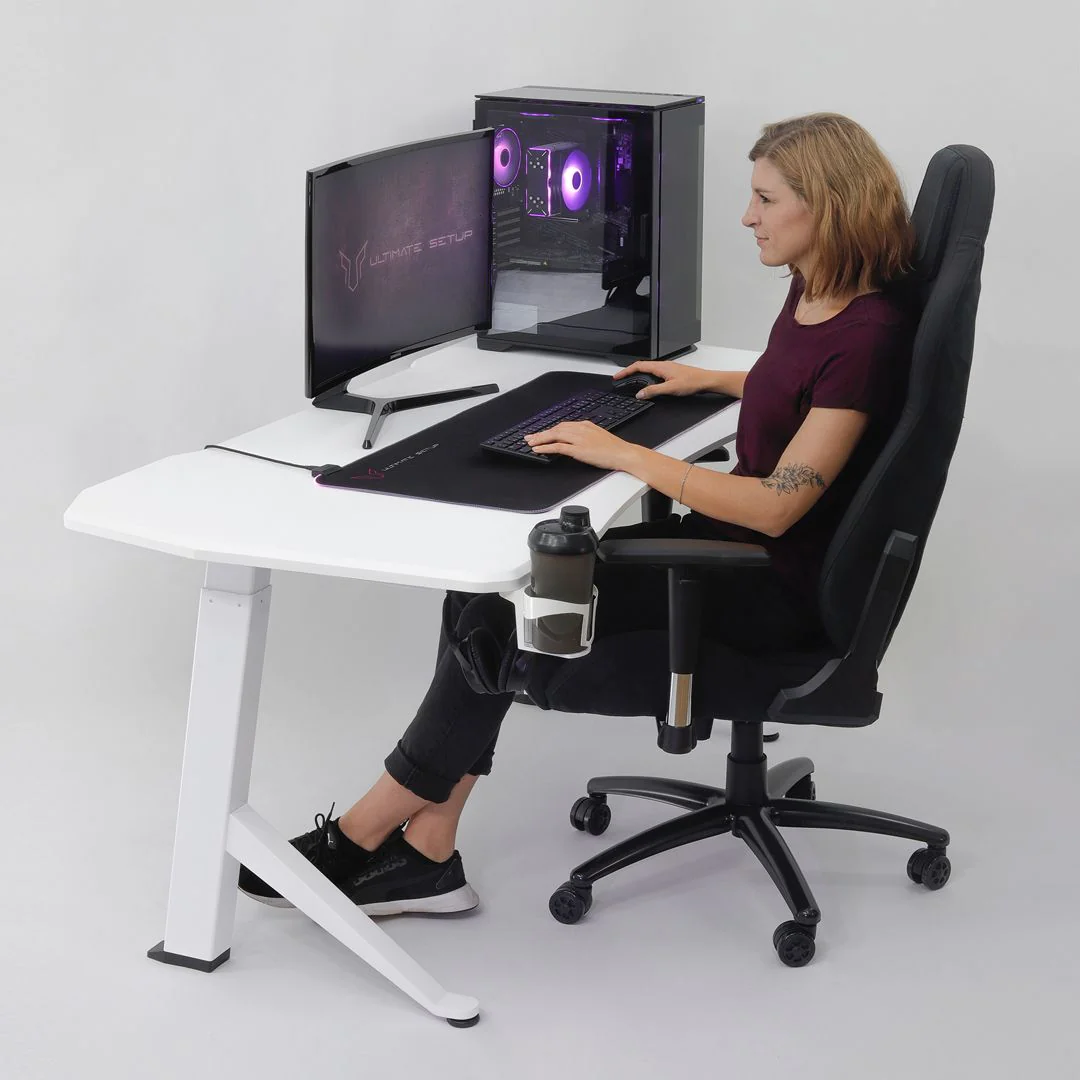 Gaming Schreibtisch, 140-180 cm, elektrisch höhenverstellbar, 1 Motor von Ultimate Setup - Produktbild 7 von 16