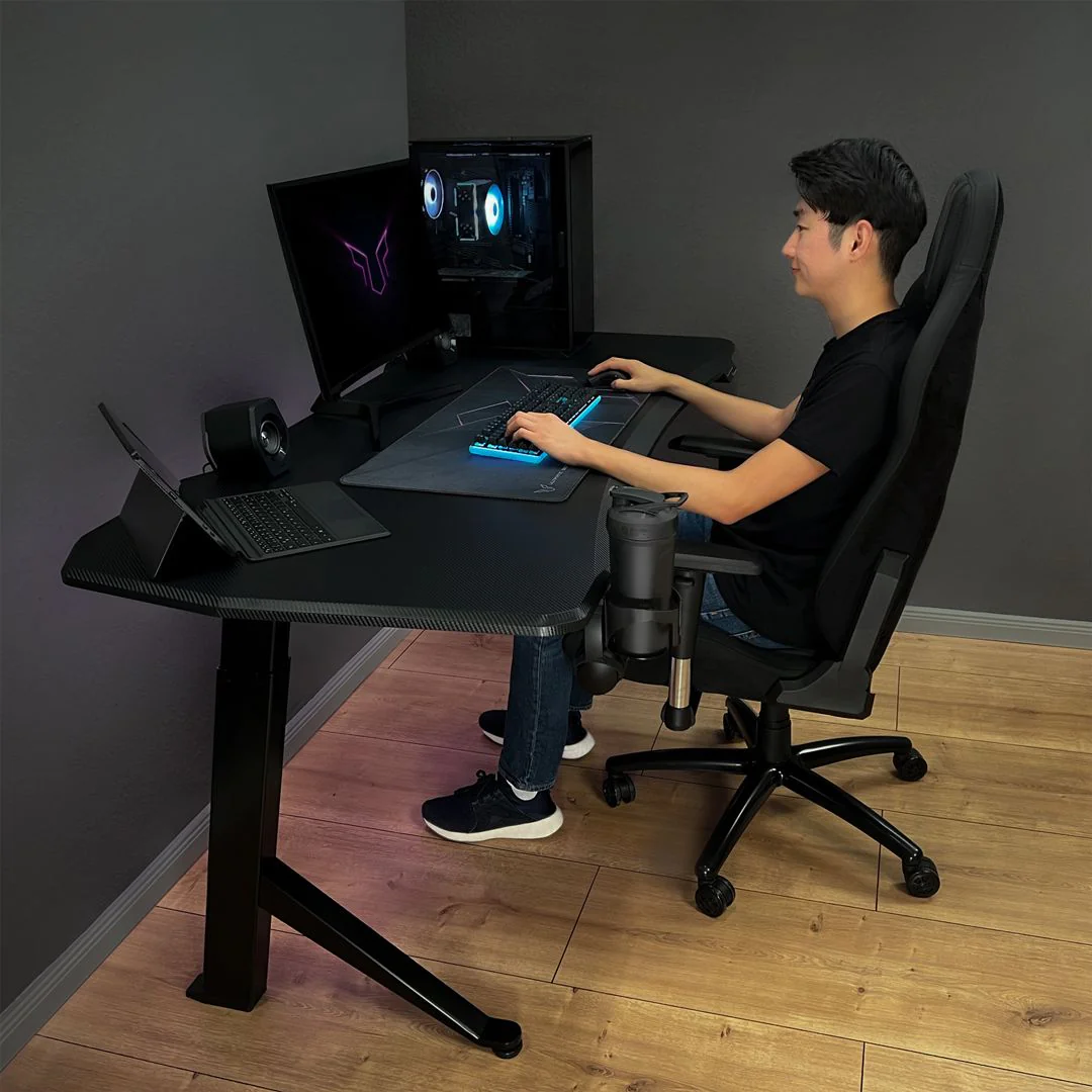 Gaming Schreibtisch, 140-180 cm, elektrisch höhenverstellbar, 1 Motor von Ultimate Setup - Produktbild 8 von 16
