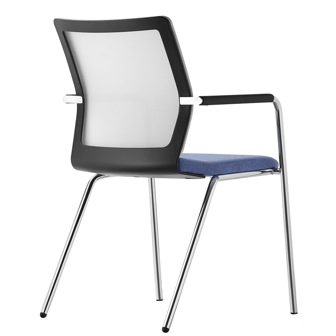 Der Stilo visitor 6800 als komfortable und elegante Sitzlösung im Wartebereich