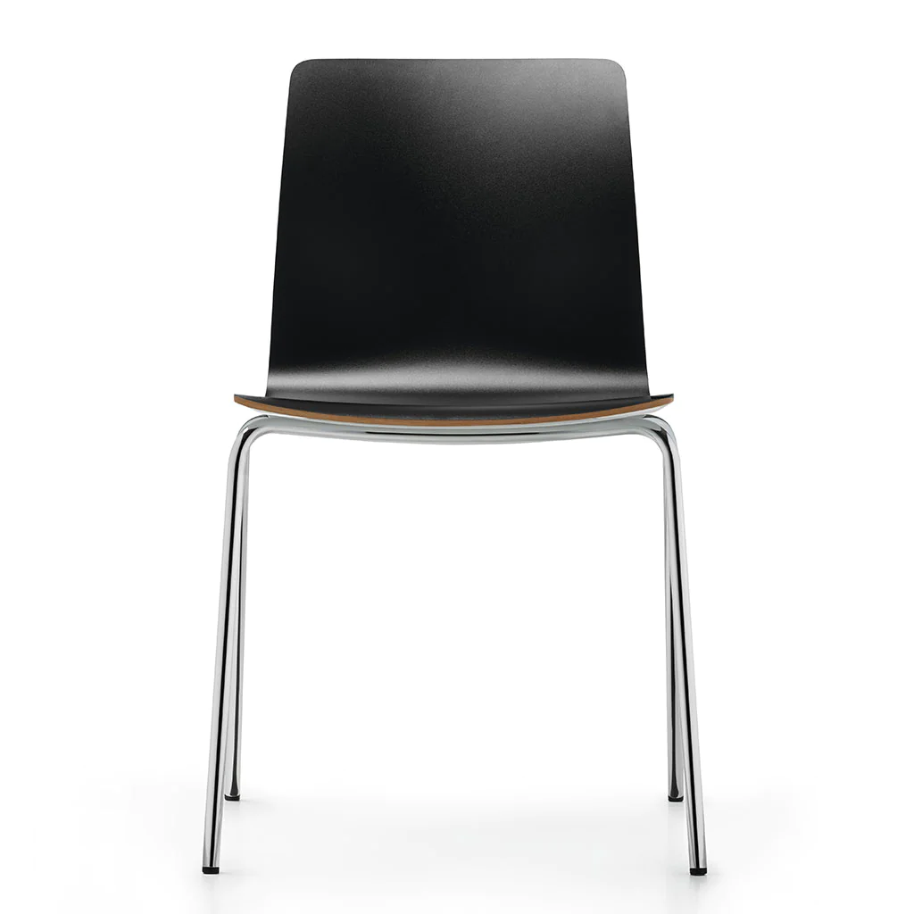 Detailansicht der hochwertigen Buchenschichtholz-Schale und des stabilen Gestells
