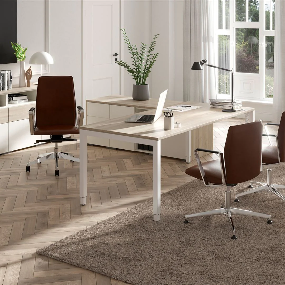 Steh-Sitztisch Catro Arbeitstisch, Anwendung