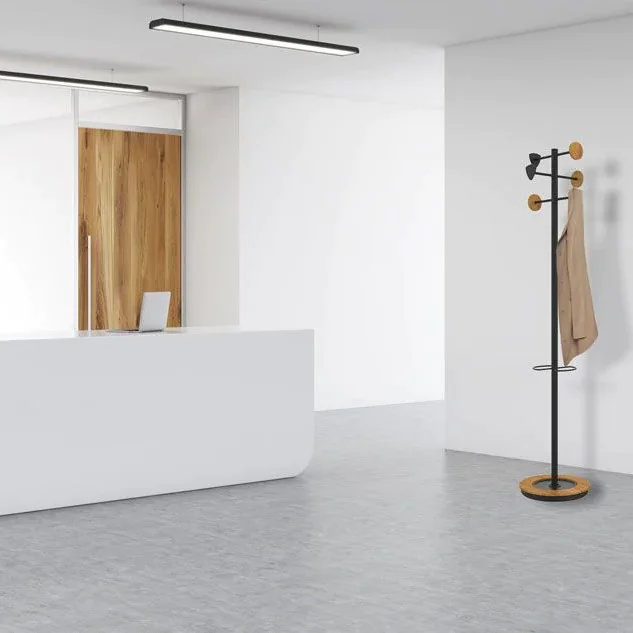 Garderobe Bora Bamboo in angesagter Materialkombination aus Stahl und Bambus
