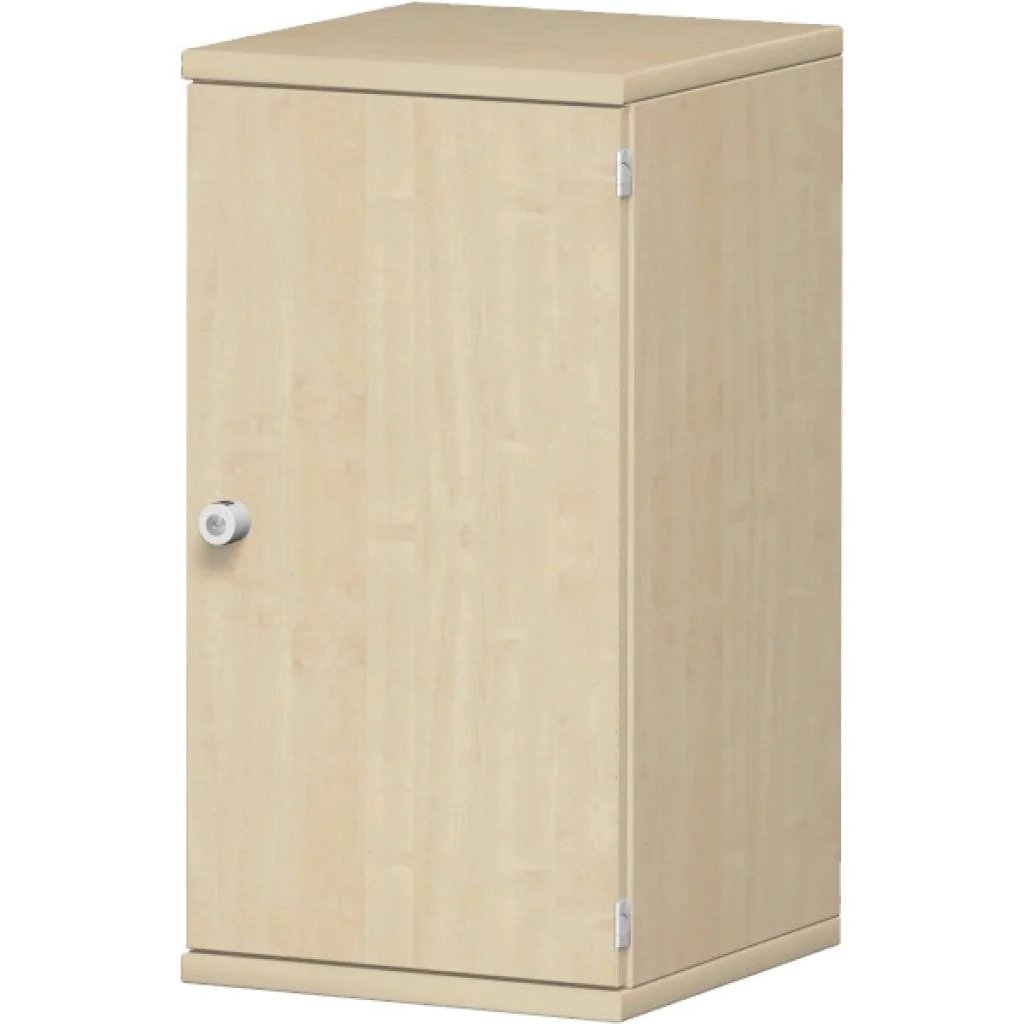 Der eintürige Aktenschrank Pro 2OH in Kombination mit anderen Büromöbeln der Serie Pro