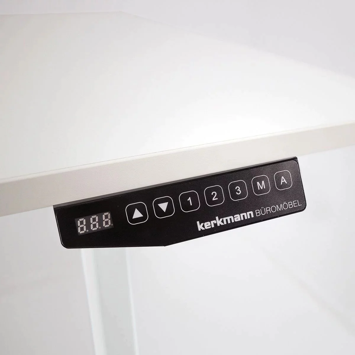 Detailansicht des funktionalen Sideboards und der hochwertigen Tischplatte des Move 1