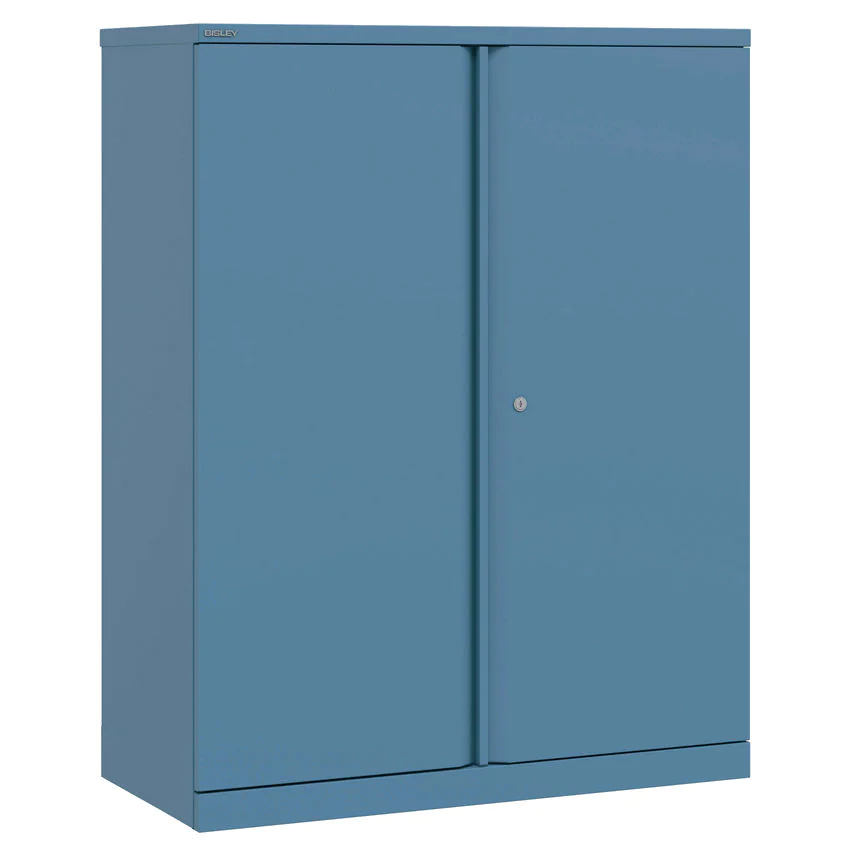 Bisley Flügeltürenschrank Essentials aus Stahl mit Doppeltür